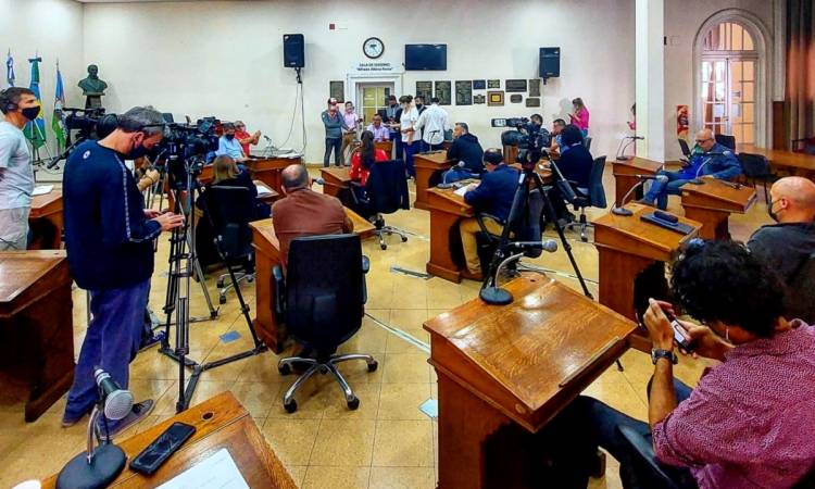 ABSA presentó su plan para mitigar la falta de agua en el verano bahiense