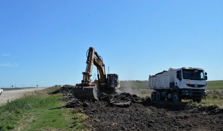 LA CONSTRUCCIÓN DE LA AUTOPISTA BAHÍA BLANCA-TORNQUIST YA SUPERA EL 45?AVANCE