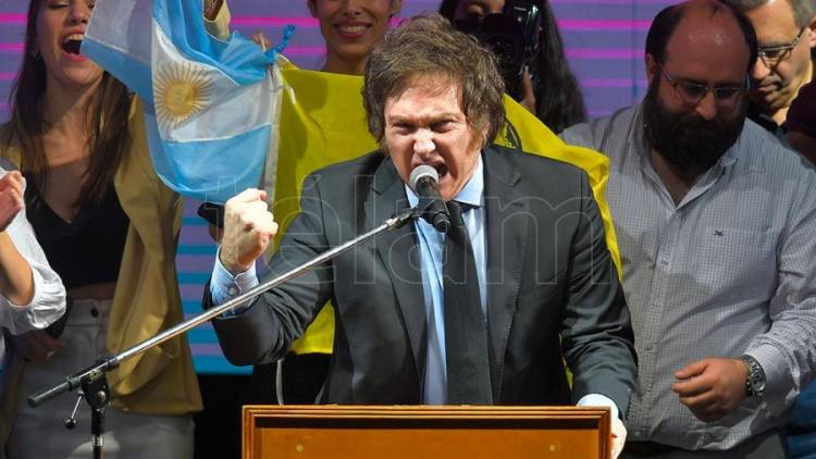 Milei se pronunció eufórico en el Luna Park tras conocerse los resultados