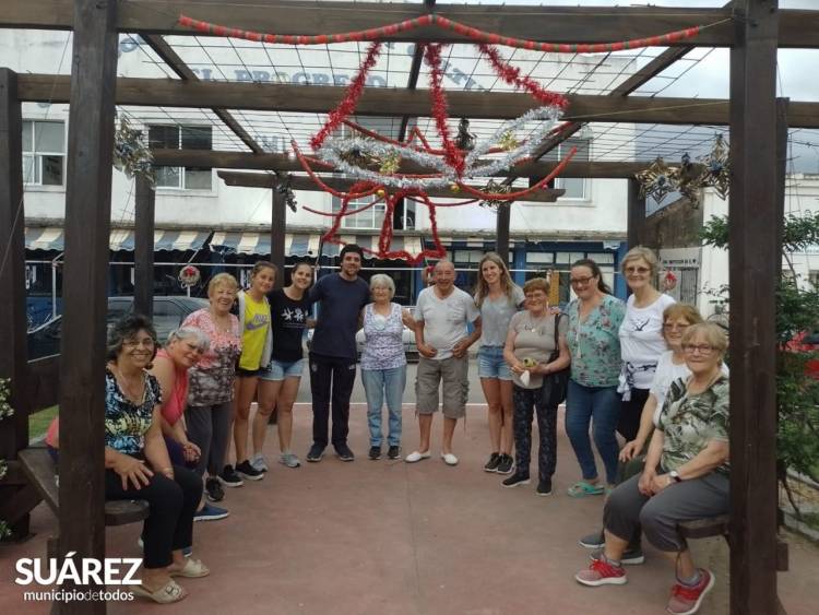 Santa María se prepara para encender su árbol Navideño