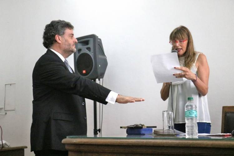 Tomaron juramento los nuevos consejeros escolares 