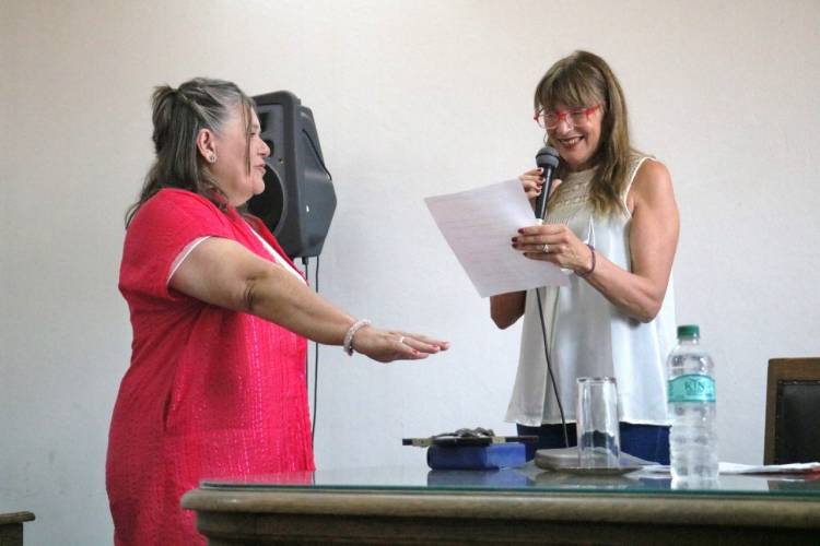 Tomaron juramento los nuevos consejeros escolares 