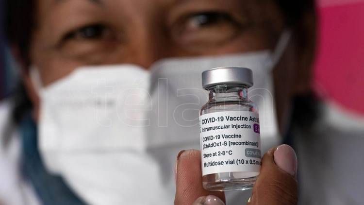 AstraZeneca: el refuerzo aumenta "significativamente" los anticuerpos contra Ómicron