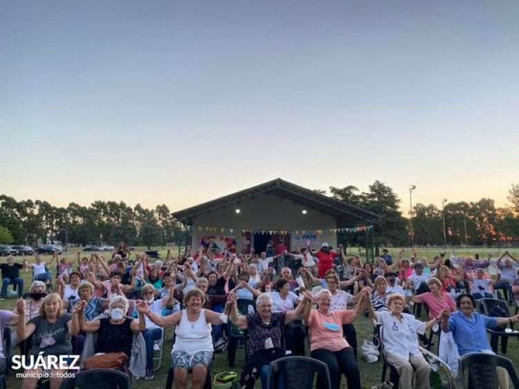La Colonia de Vacaciones de Personas Mayores festejó San Valentín