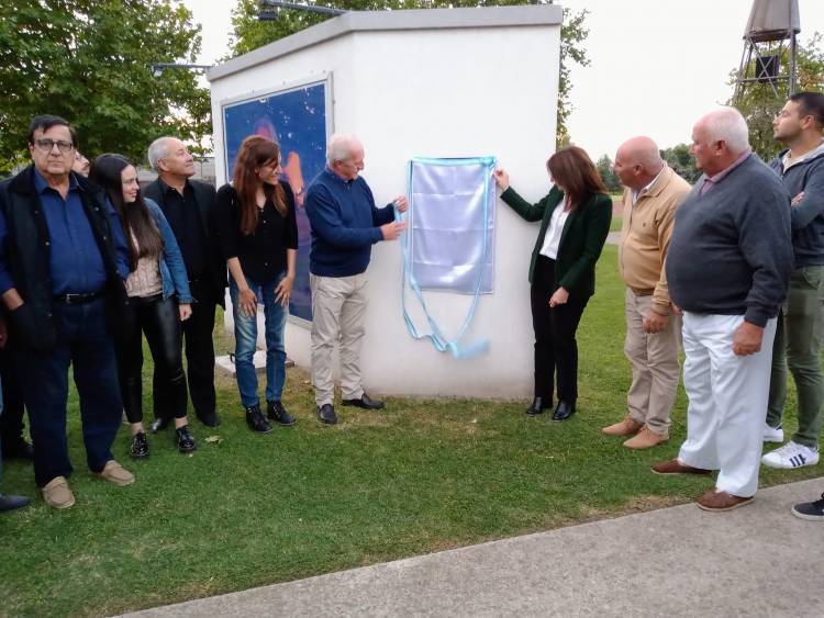 En el día de ayer estuvimos presentes en el acto del mural de Sergio Denis