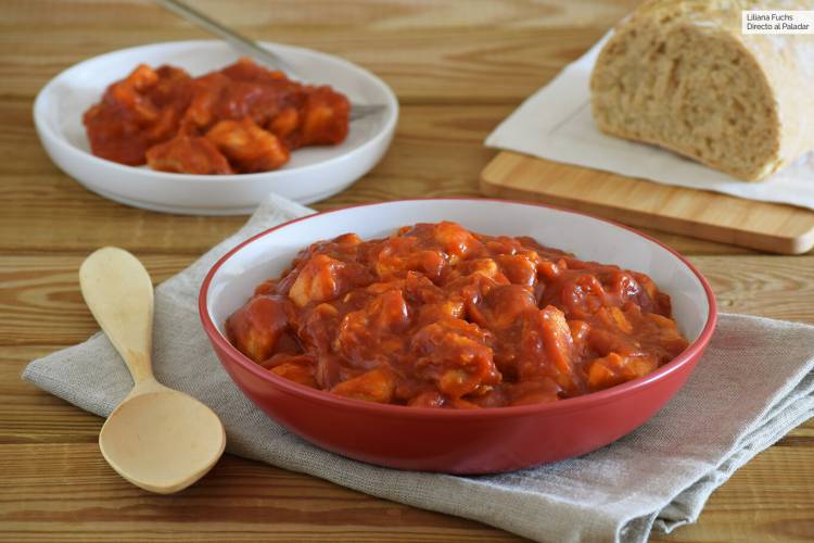 Pollo en salsa de kétchup: receta facilísima y rápida con la que todos se chuparán los dedos