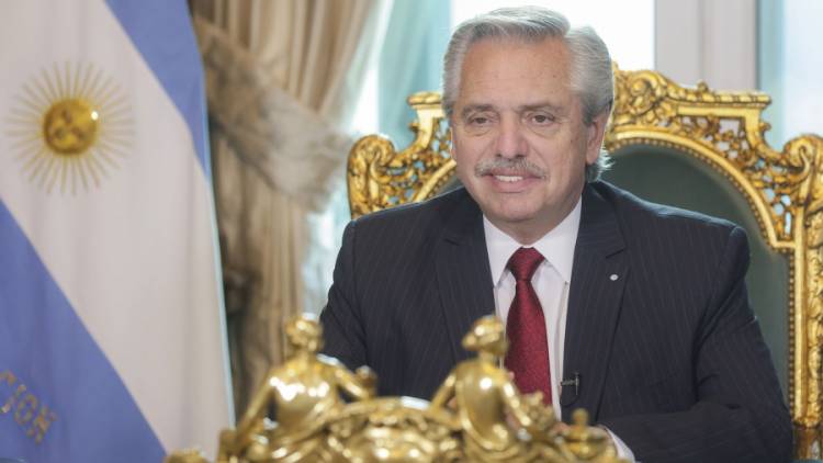 Alberto Fernández se sumó a la reunión de gabinete
