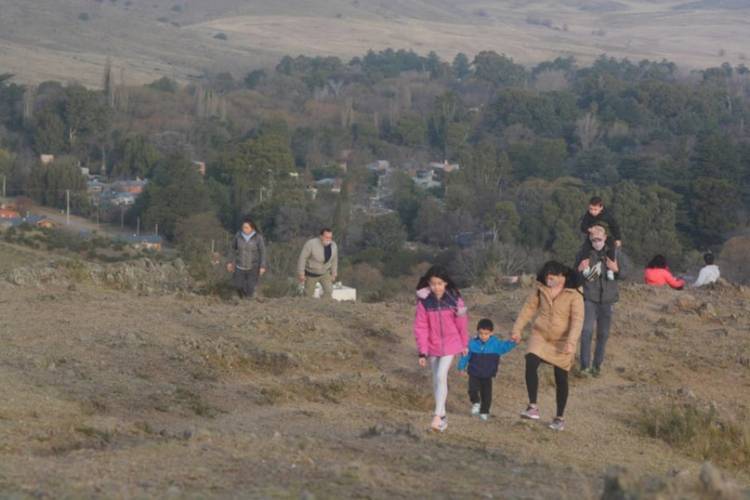 Con altas expectativas, las sierras y las termas se preparan para las vacaciones