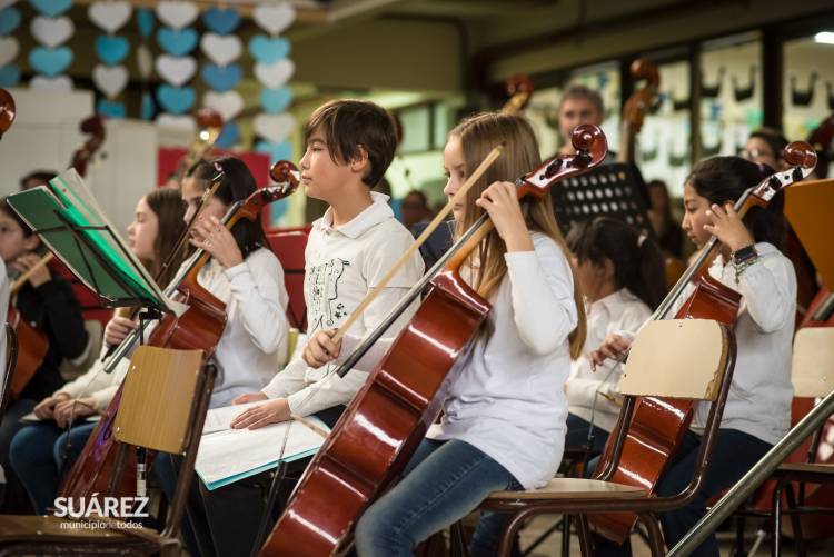 Más de 130 músicos en escena en una tarde a toda orquesta en la Unidad Académica
