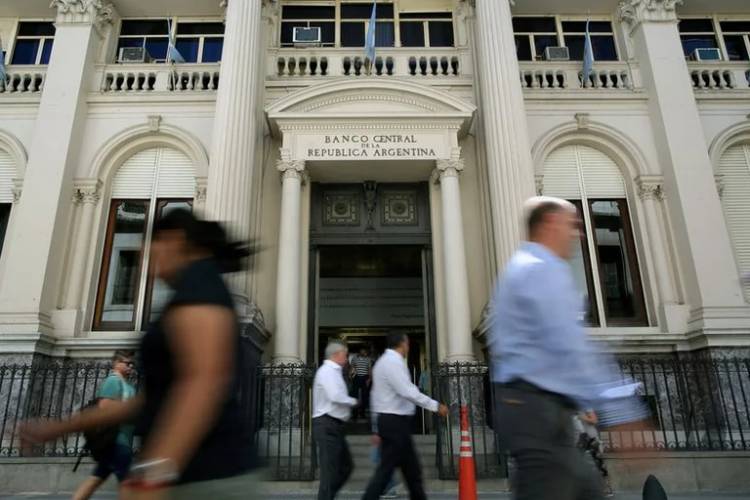 La tentación del plazo fijo: la tasa de interés quedará cerca del 100% anual
