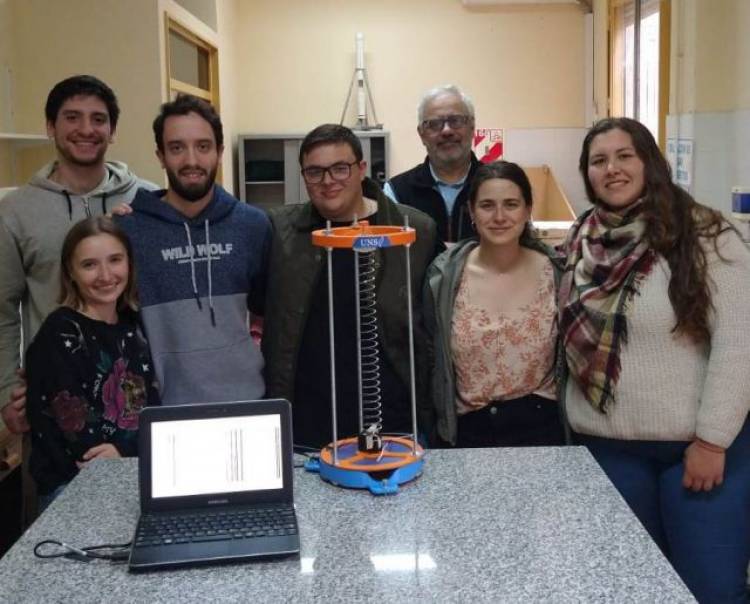 Un sismógrafo construido en la UNS integra el equipamiento científico antártico