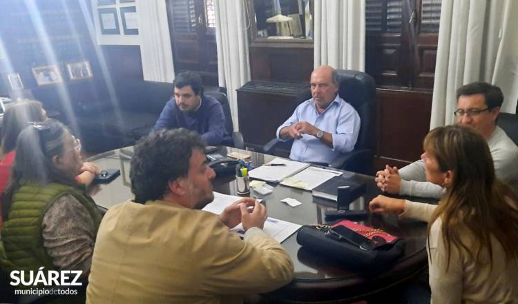 Educación: El Jefe Comunal se reunió con consejeros escolares