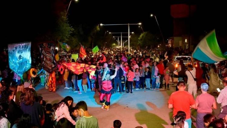 Abran paso: ¡alegría y diversión de la mano de dos fiestas regionales!
