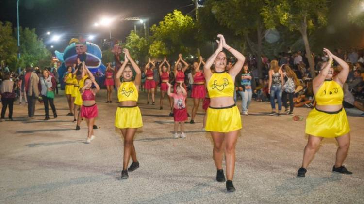Abran paso: ¡alegría y diversión de la mano de dos fiestas regionales!