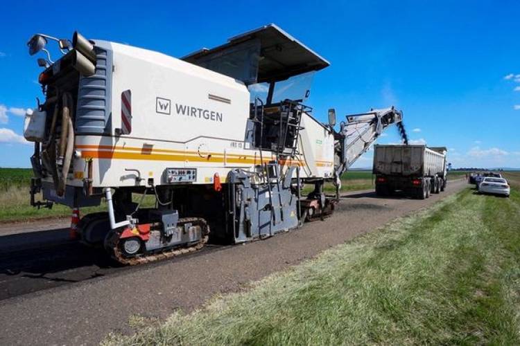 Avanzamos con la repavimentación de la Ruta Nº 76 en el Municipio de Coronel Suárez