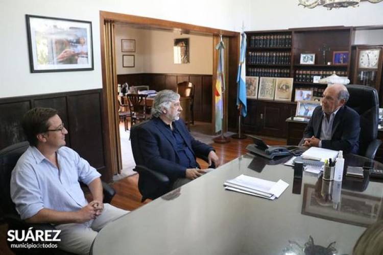 El director provincial de Educación Artística visitó Coronel Suárez