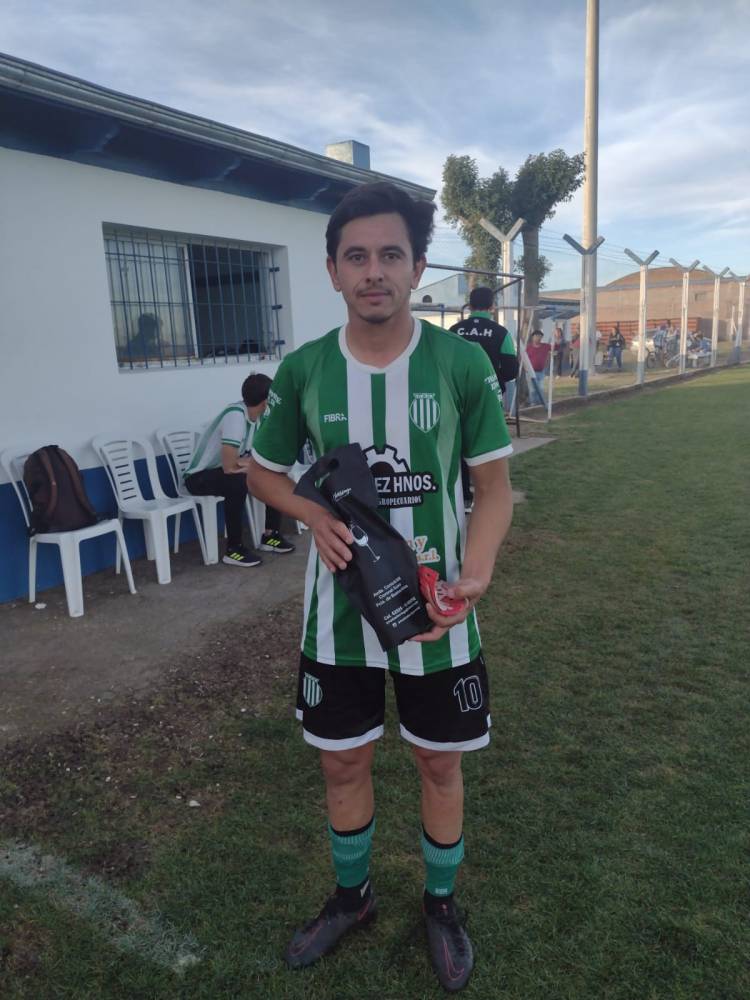 L.R.F, El Progreso y Racing Club son los punteros en primera y reserva