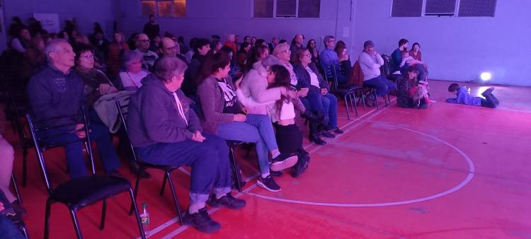 "El Aire de Aquí" 2023 en el Polideportivo. Programa para vivir la Música