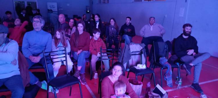 "El Aire de Aquí" 2023 en el Polideportivo. Programa para vivir la Música