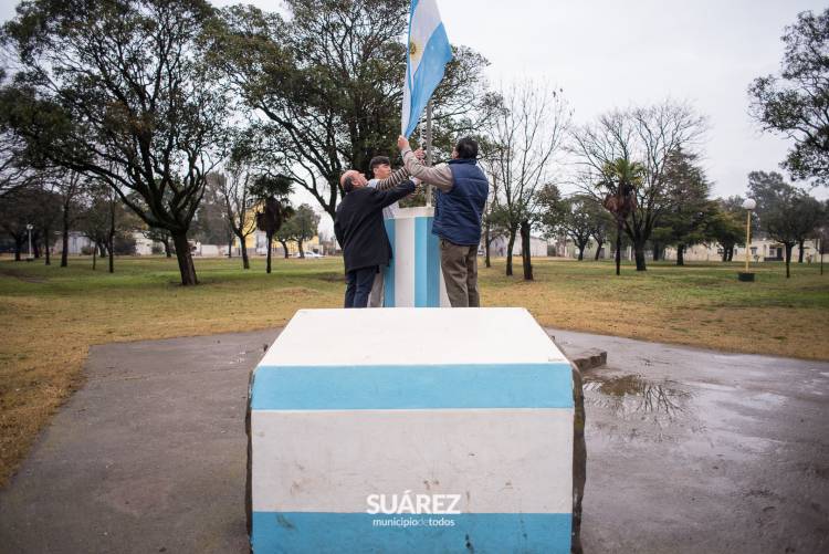 Día de la Bandera en Pasman