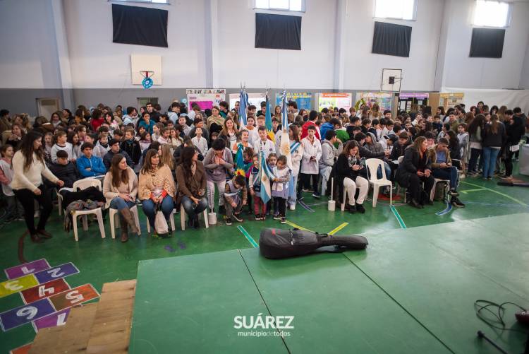 Mauro Moccero recorrió la Feria Distrital de Educación, Arte, Ciencia y Tecnología
