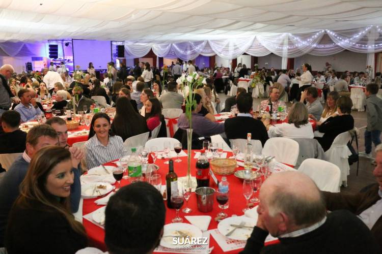El Intendente Ricardo Moccero participó del 85º aniversario de Club Independiente
