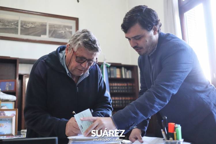 Entrega de aportes económicos a instituciones del distrito por 3 millones de pesos