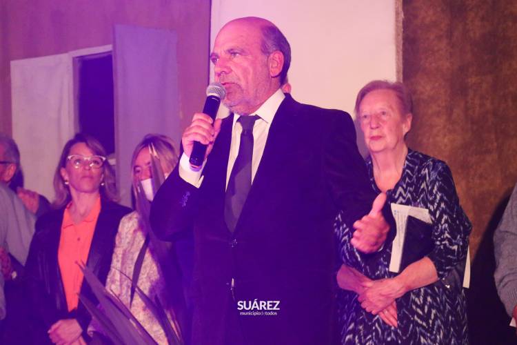 111° Aniversario de Huanguelén: Emotiva Noche de Gala