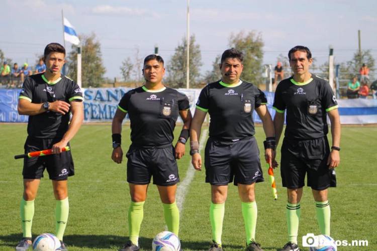 Final del torneo Clausura Racing y A Huanguelen punteros en su zona, Tiro Federal CS e Independiente SJ eliminados.