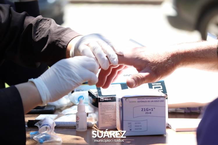 Se realizaron testeos gratuitos en la plaza San Martín