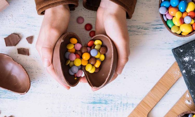 El paso a paso para hacer los mejores huevos de Pascua en casa
