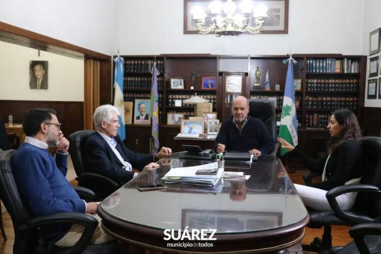 El doctor Jorge De Lucas ya como nuevo secretario de Salud
