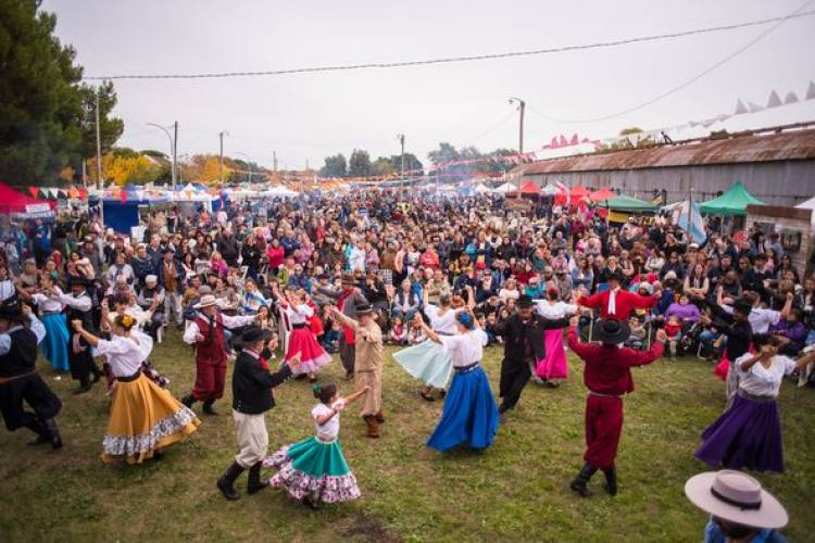 Éxito total de la 3° edición de la Peatonal Criolla