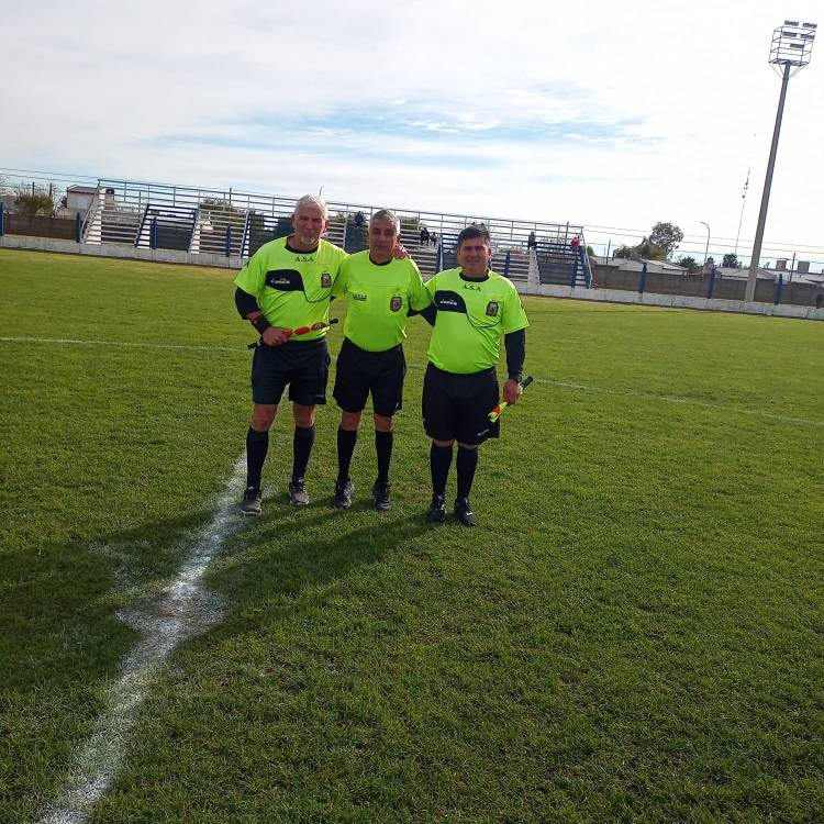 El fútbol femenino ganó primero. El Progreso 1 vs 0 Puán FC