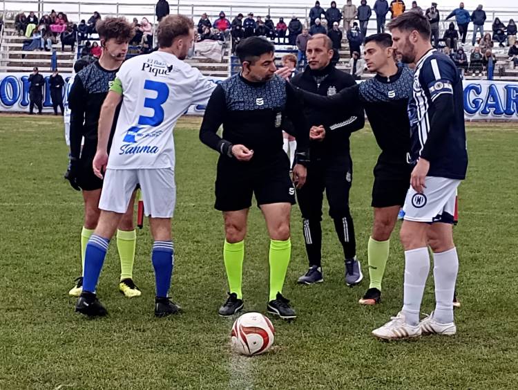 Por la 11va fecha del Torneo Apertura los equipos del distrito no lograron ganar.