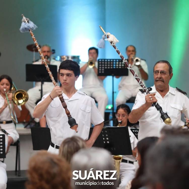 Cambio de mando en el histórico bastón de la Banda Municipal “Bartolomé Meier”