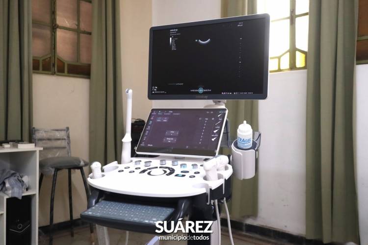 Moccero, presentó este jueves un nuevo ecógrafo para el Hospital Municipal