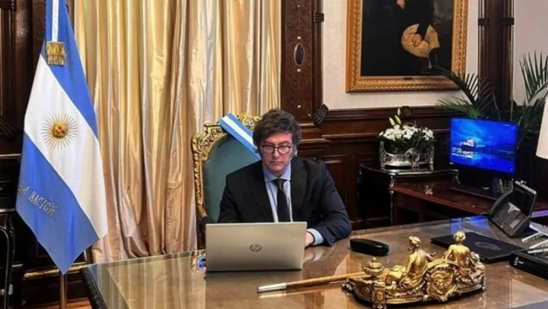 Javier Milei encabeza una nueva reunión de Gabinete completo en una semana de definiciones