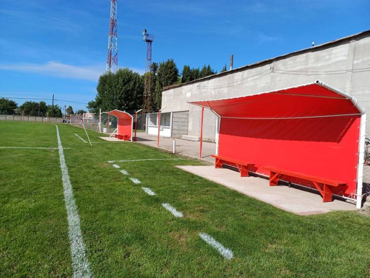 Independiente presentó a la comunidad el nuevo alambrado olímpico del estadio "Benito Herr"