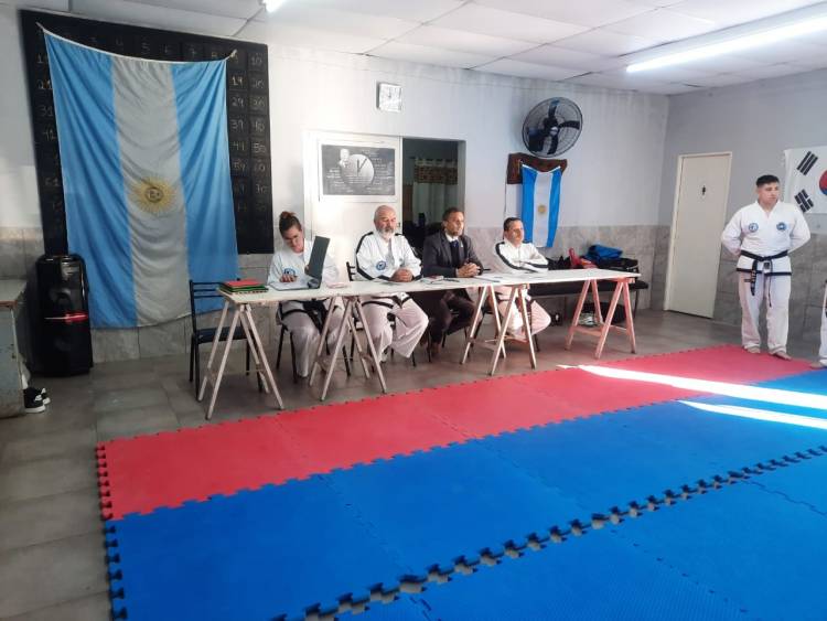 El Maestro VIII DAN TAEKWON-DO. I T F Pablo Fernando Beorlegui, presente en Coronel Suarez