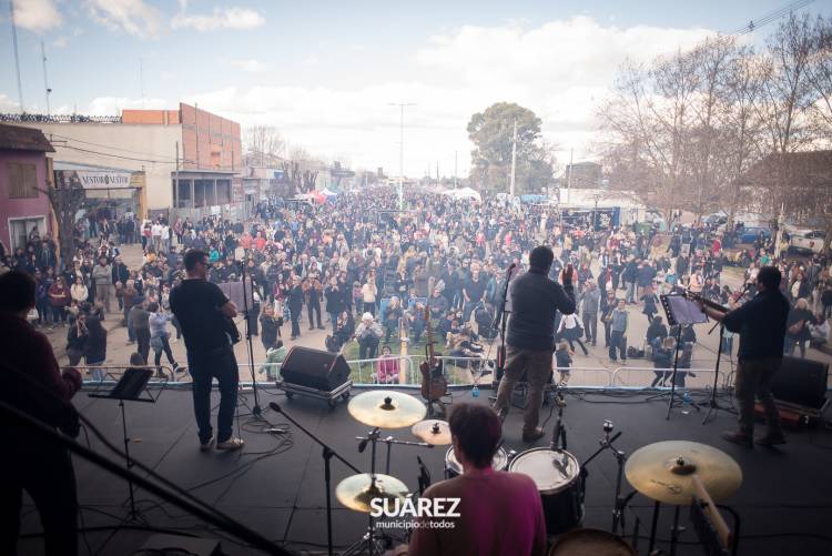 Estelares brilló en el aniversario de Coronel Suárez