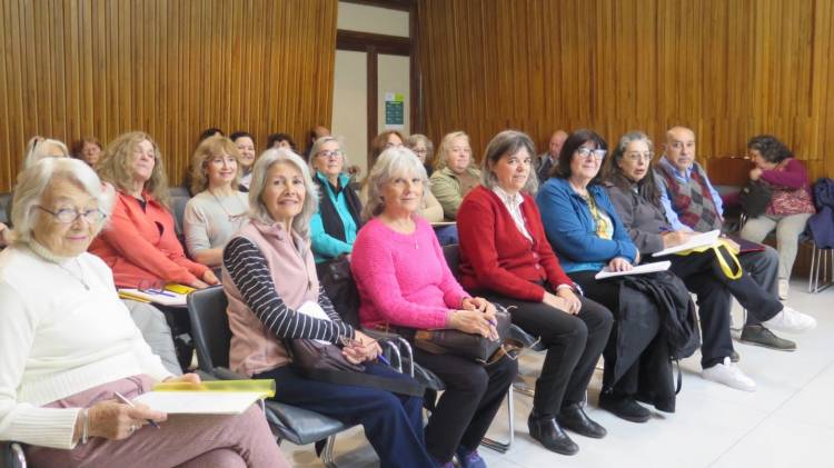 Inscripción para los cursos de PAMI en la UNS