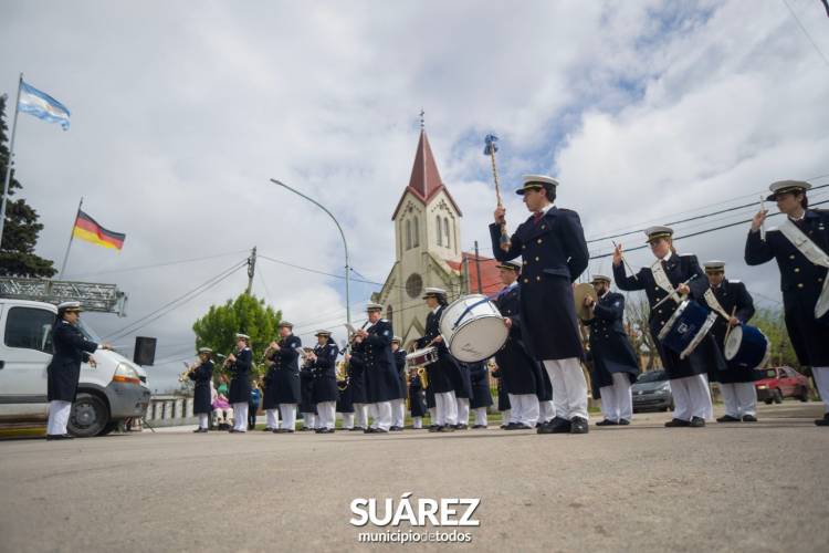 Santa Trinidad celebró su Kerb con un fuerte mensaje de solidaridad y crecimiento
