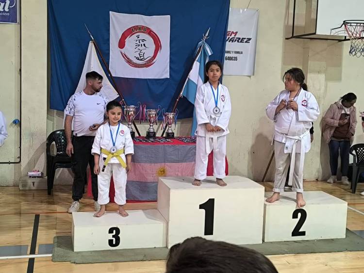 KARATE: importante participación SKIF de la delegación suarense