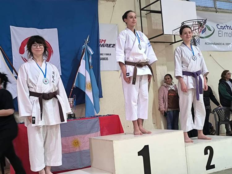 KARATE: importante participación SKIF de la delegación suarense