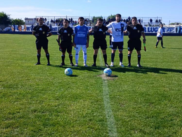 El Progreso se mantiene puntero en su zona, a pesar del empate frente a Racing en la 9na fecha del Clausura