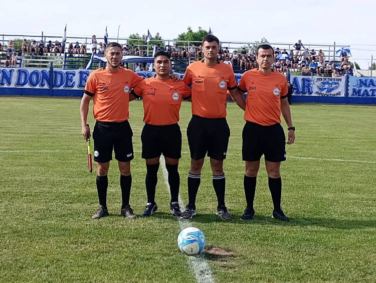 El Progreso y Blanco y Negro ganaron y siguen en las eliminatorias