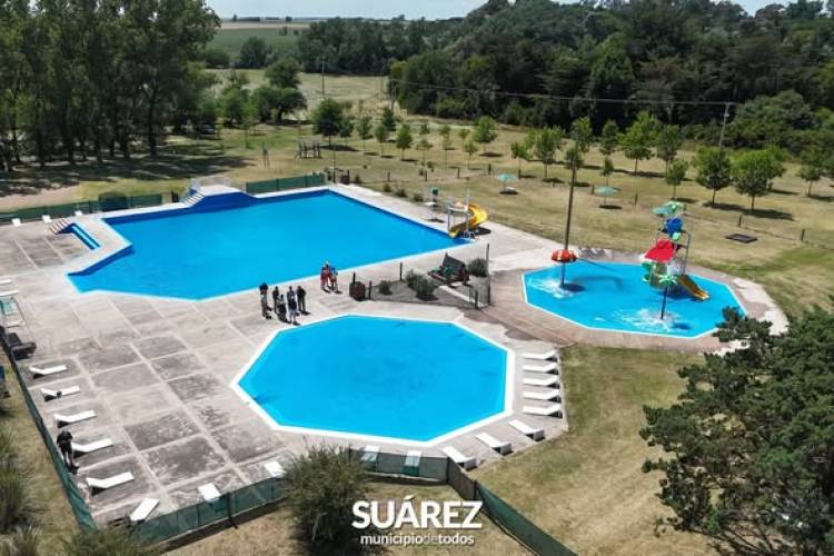 El Balneario Municipal Samuel Davies vuelve a ser el punto de encuentro del verano