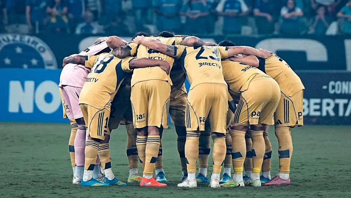 Boca, casi sin margen, recibe a Cruzeiro en La Bombonera