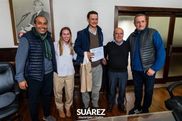 Reconocimiento a Venancio y Feliciano Bravo Roveda por dejar en alto el nombre de Coronel Suárez y de la Argentina